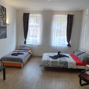 Apartment Skorkovskeho Business Brünn